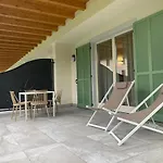 House & Pool Apartment *