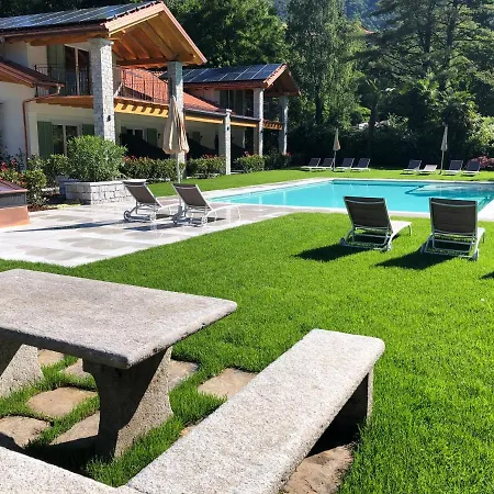House & Pool *