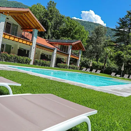 House & Pool