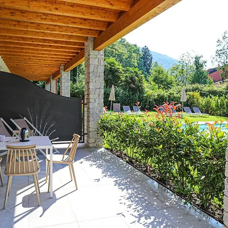 House & Pool *