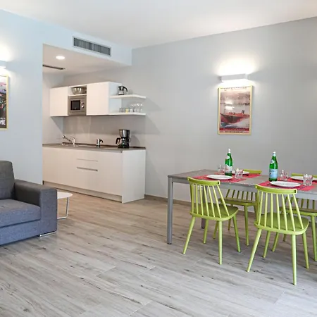 Apartment House & Pool Mergozzo