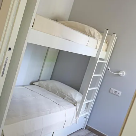 Apartment House & Pool Mergozzo