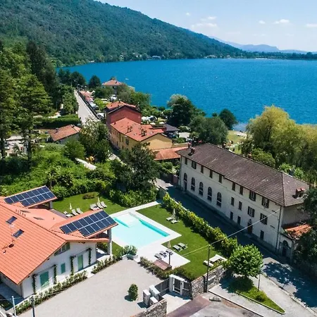 House & Pool Apartment *