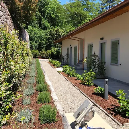 House & Pool