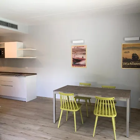 House & Pool Apartment *